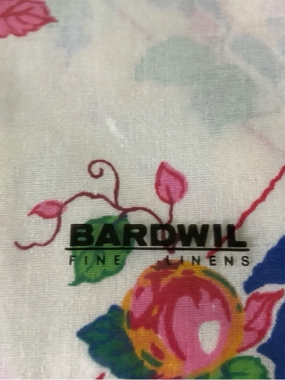 Vintage Bardwil Linens Floral Set of 4 Dinner Napkins 17”x17” Cottagecore Chic